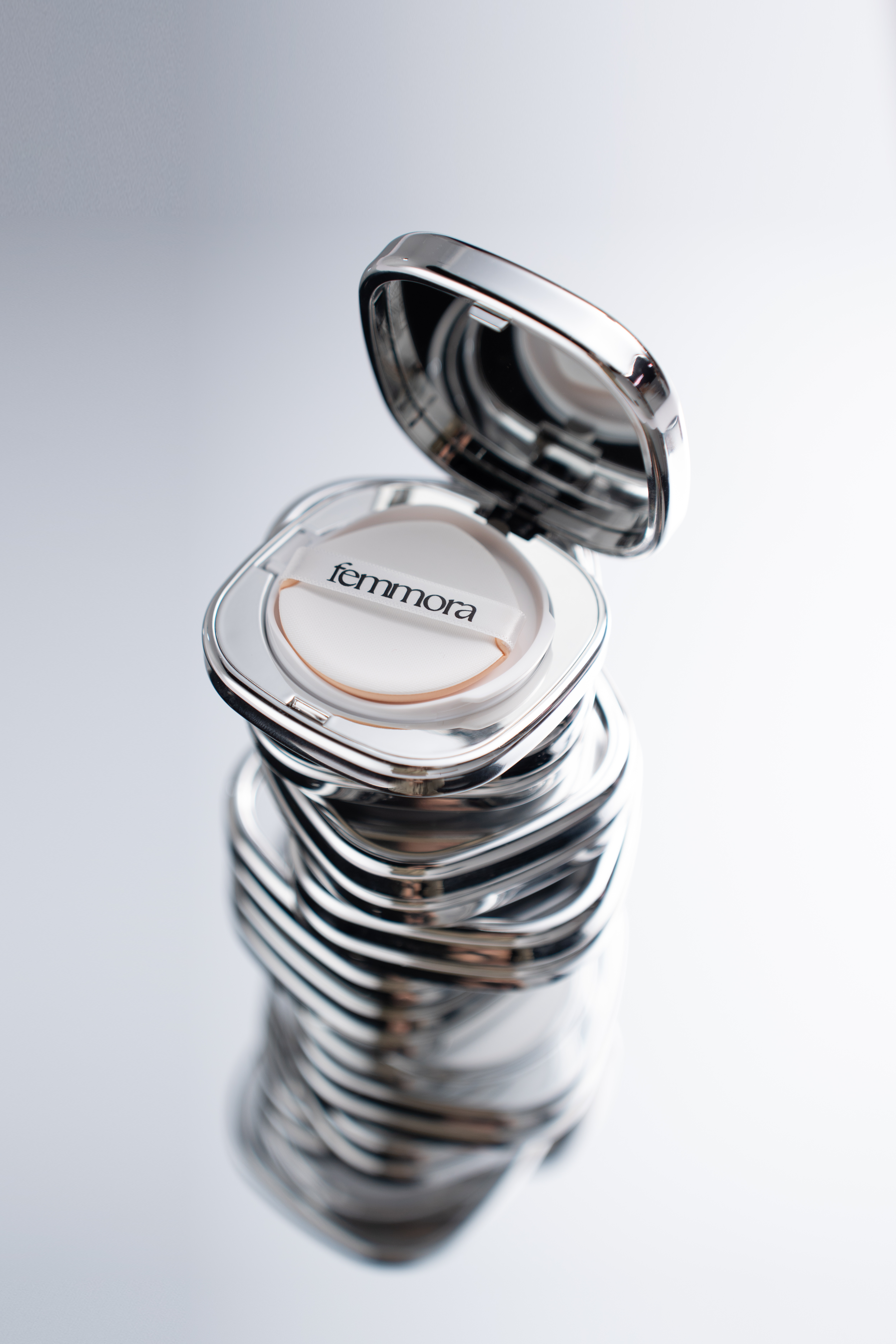 Femmora Silver Edition
